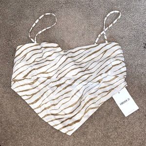 New with tags forever 21 tie back tank top. Perfect for the summer!